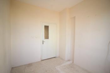 Elmas’tan Akkent Mah. Site İçerisinde Bağımsız Mutfak 3+1