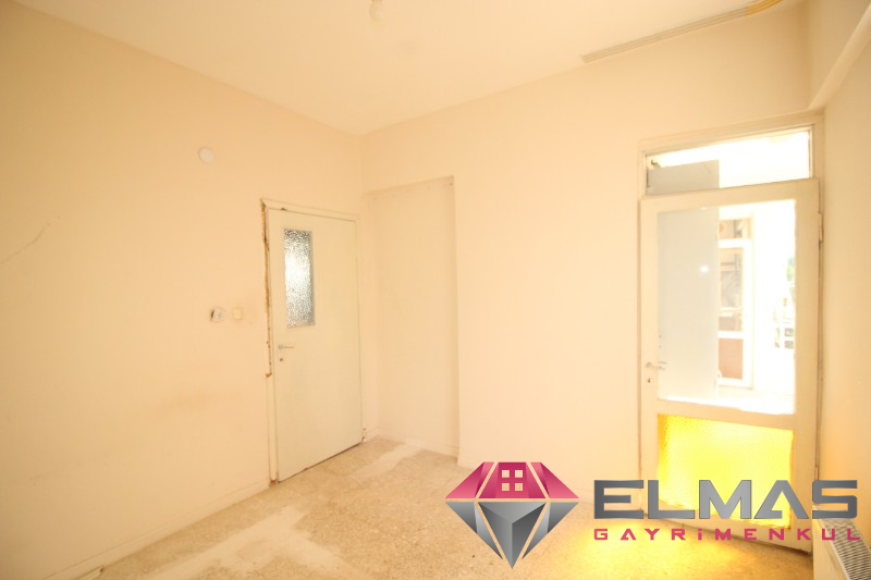 Elmas’tan Akkent Mah. Site İçerisinde Bağımsız Mutfak 3+1