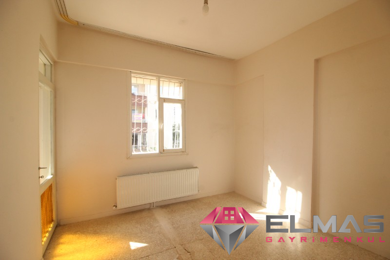 Elmas’tan Akkent Mah. Site İçerisinde Bağımsız Mutfak 3+1