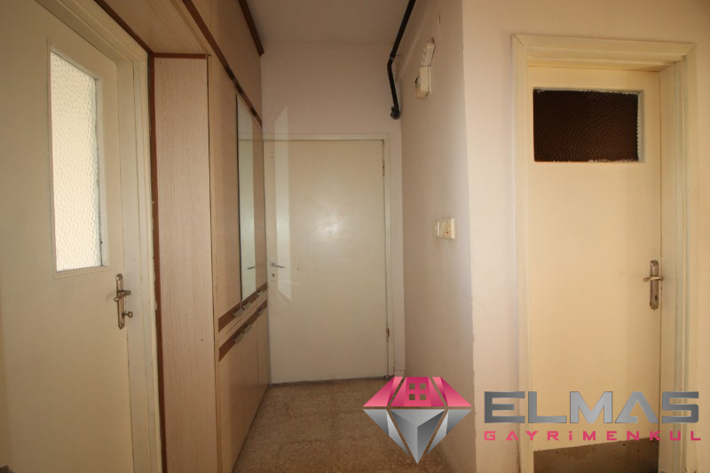 Elmas’tan Akkent Mah. Site İçerisinde Bağımsız Mutfak 3+1