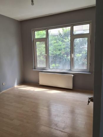 Bakırköy Kartaltepe Mahallesi’nde Geniş ve Kullanışlı 3+1 Kiralık Daire