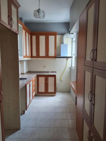 Bakırköy Kartaltepe Mahallesi’nde Geniş ve Kullanışlı 3+1 Kiralık Daire
