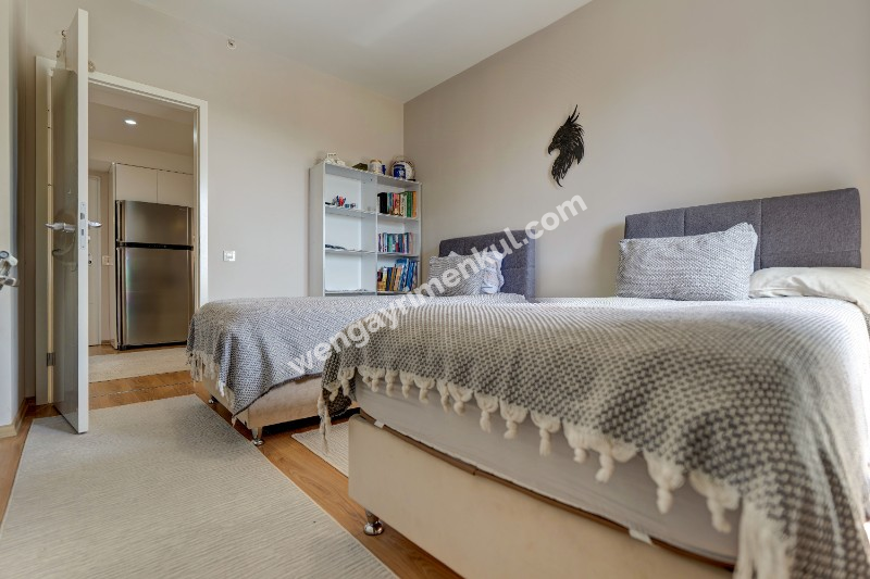 Kartalda Metronun Hemen Yanında Satılık 2+1 Lüks Residence Daire