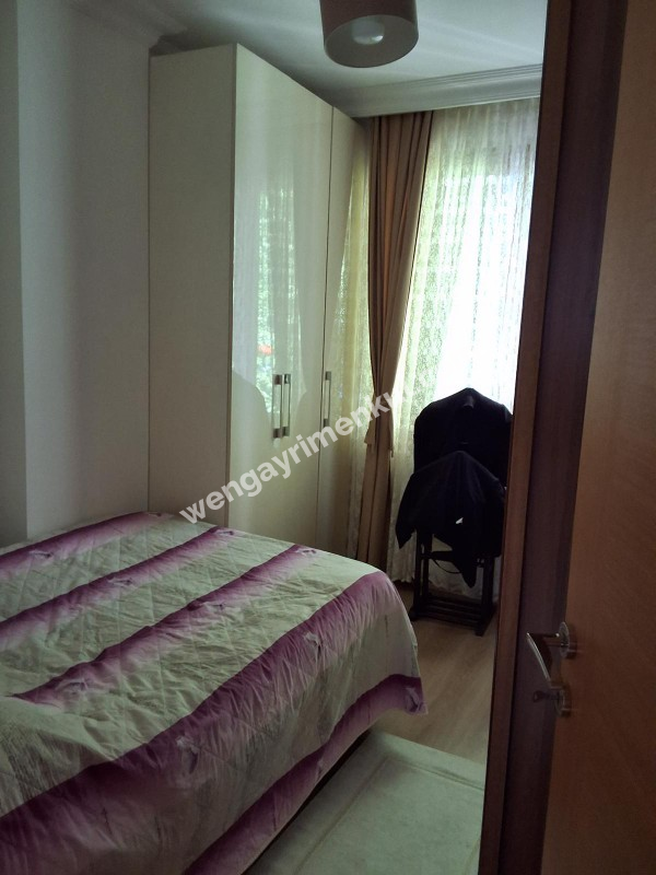 Bakırköy Zuhuratbaba Mahallesi’nde Merkezi Konumda Ferah 2+1 Satılık Daire 