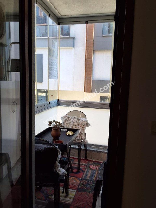 Bakırköy Zuhuratbaba Mahallesi’nde Merkezi Konumda Ferah 2+1 Satılık Daire 