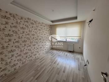 ALYANS'TAN LÜKS SİTE'DE AQUAPARKLI KUSURSUZ İŞÇİLİKLİ GENİŞ 4+1