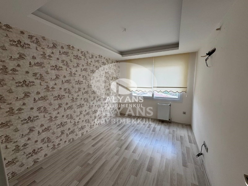 ALYANS'TAN LÜKS SİTE'DE AQUAPARKLI KUSURSUZ İŞÇİLİKLİ GENİŞ 4+1