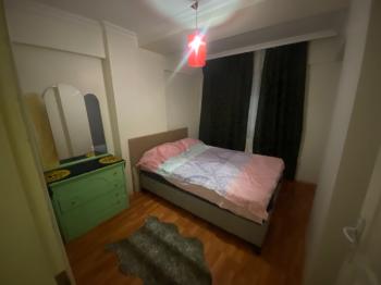ALTINTEPE'DE MÜKEMMEL KONUMDA 2+1 EŞYALI KİRALIK FIRSAT DAİRE
