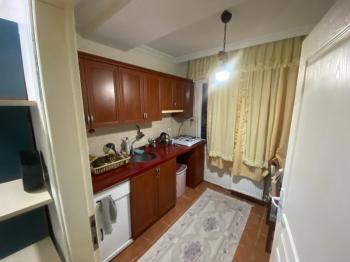 ALTINTEPE'DE MÜKEMMEL KONUMDA 2+1 EŞYALI KİRALIK FIRSAT DAİRE