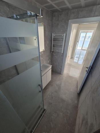 KARTAL ESENTEPE MAHALLESİ'NDE 2+1 SATILIK DAİRE (TR/ENG)