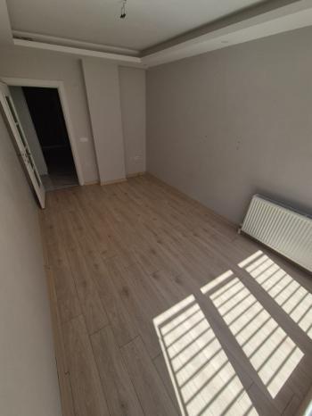 ÇEKMEKÖY MERKEZ MAH. SAFRANBOLU EVLERİ'NDE 2+1 SATILIK DAİRE