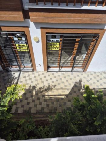 ÇEKMEKÖY MERKEZ MAH. SAFRANBOLU EVLERİ'NDE 2+1 SATILIK DAİRE