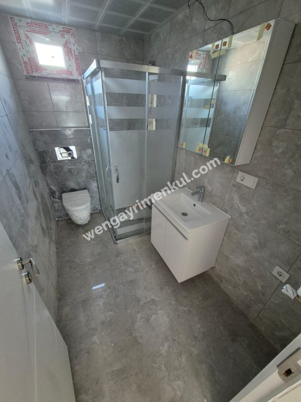 KARTAL ESENTEPE MAHALLESİ'NDE 2+1 SATILIK DAİRE (TR/ENG)