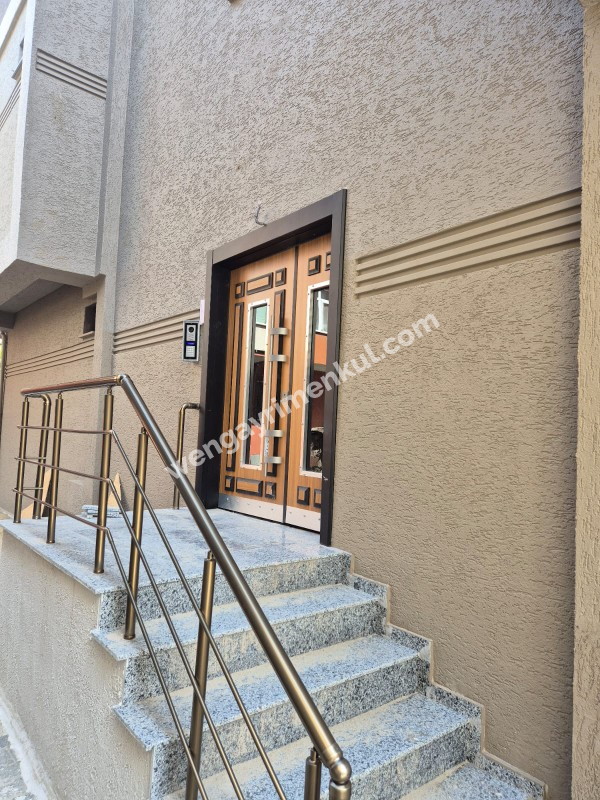 KARTAL ESENTEPE MAHALLESİ'NDE 2+1 SATILIK DAİRE (TR/ENG)