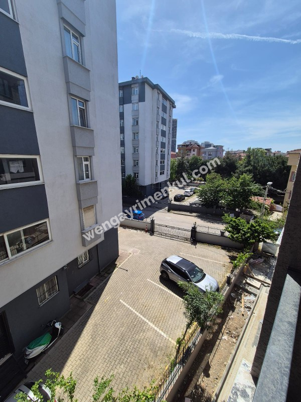 KARTAL ESENTEPE MAHALLESİ'NDE 2+1 SATILIK DAİRE (TR/ENG)