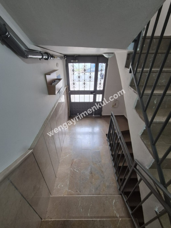 KARTAL PETROLİŞ MAHALLESİ'NDE 3+1 SATILIK DAİRE (TR/ENG)