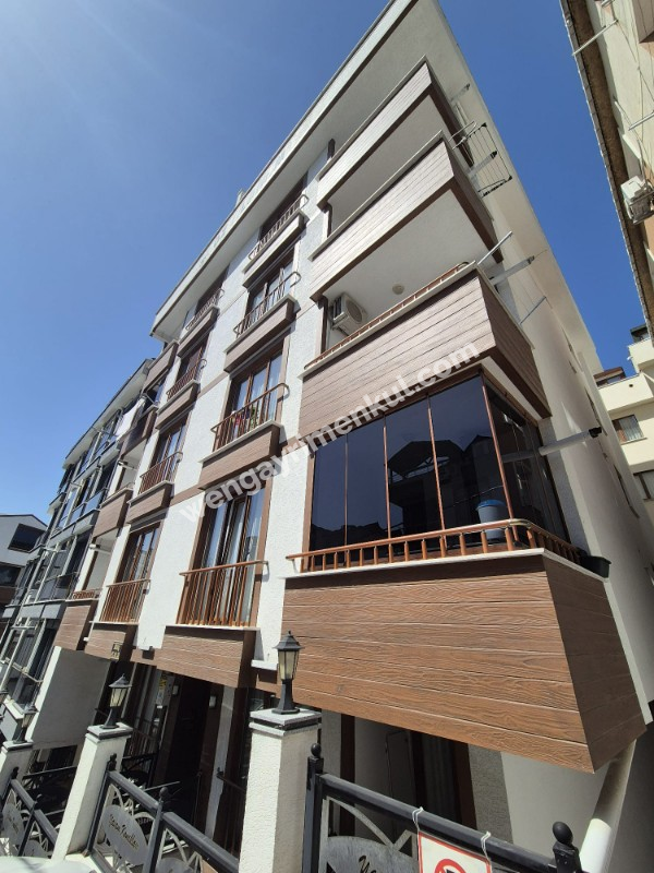 ÇEKMEKÖY MERKEZ MAH. SAFRANBOLU EVLERİ'NDE 2+1 SATILIK DAİRE
