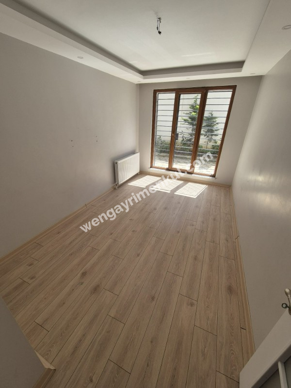 ÇEKMEKÖY MERKEZ MAH. SAFRANBOLU EVLERİ'NDE 2+1 SATILIK DAİRE