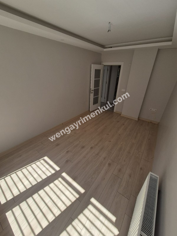 ÇEKMEKÖY MERKEZ MAH. SAFRANBOLU EVLERİ'NDE 2+1 SATILIK DAİRE