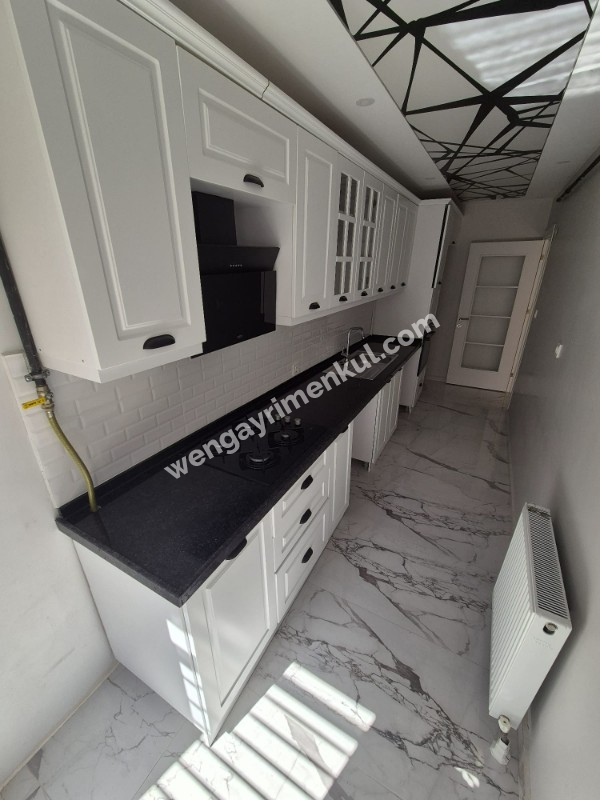 ÇEKMEKÖY MERKEZ MAH. SAFRANBOLU EVLERİ'NDE 2+1 SATILIK DAİRE