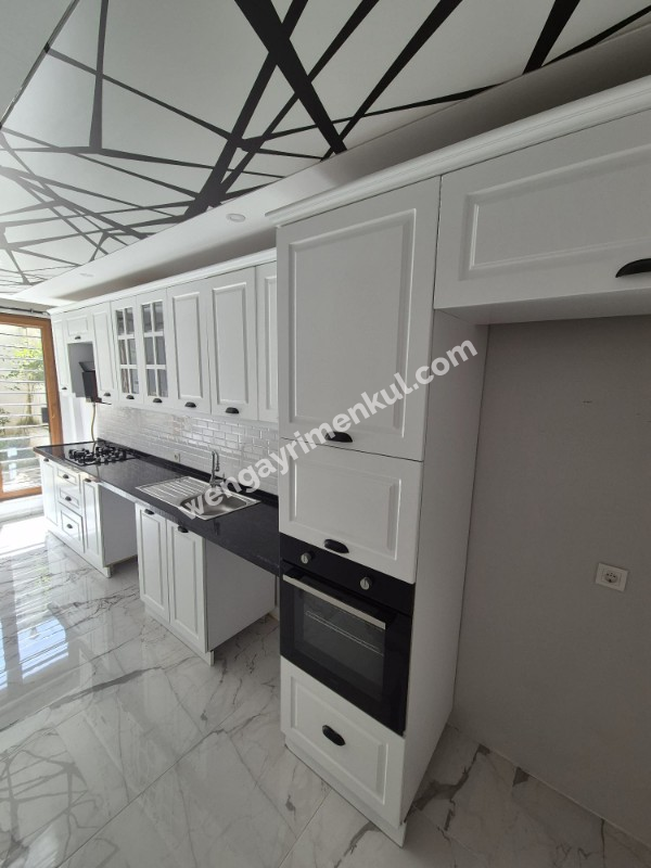 ÇEKMEKÖY MERKEZ MAH. SAFRANBOLU EVLERİ'NDE 2+1 SATILIK DAİRE