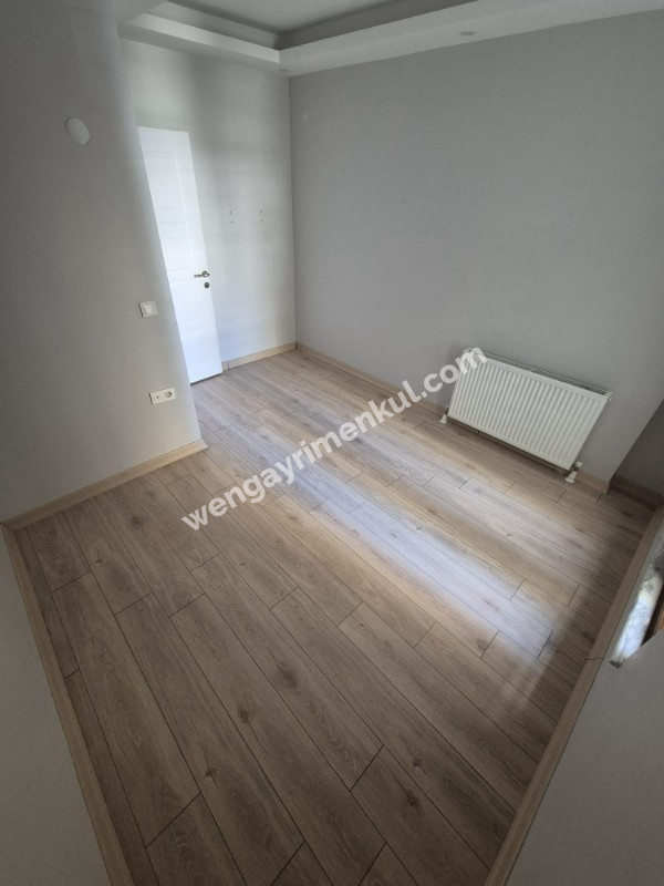 ÇEKMEKÖY MERKEZ MAH. SAFRANBOLU EVLERİ'NDE 2+1 SATILIK DAİRE