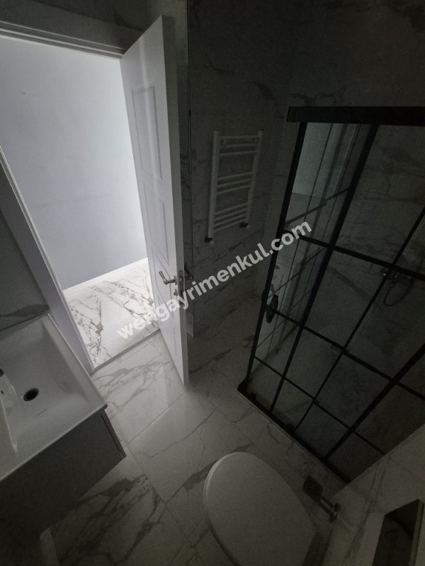 ÇEKMEKÖY MERKEZ MAH. SAFRANBOLU EVLERİ'NDE 2+1 SATILIK DAİRE