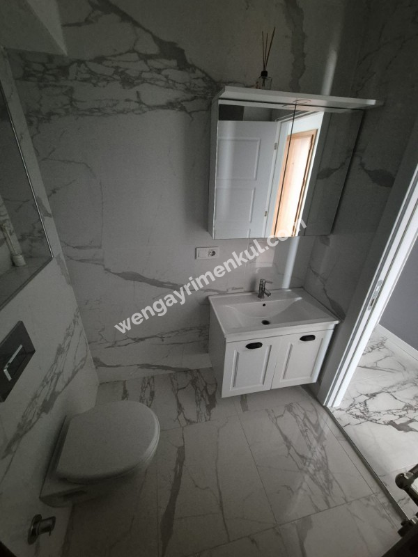 ÇEKMEKÖY MERKEZ MAH. SAFRANBOLU EVLERİ'NDE 2+1 SATILIK DAİRE
