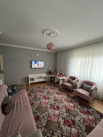 KABİLLER MAHALLESİNDE SATILIK 2+0 DAİRE