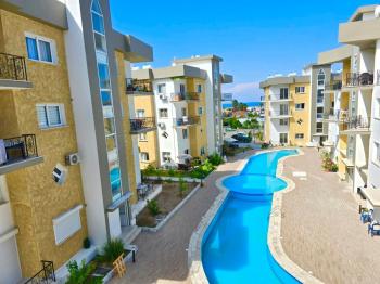 KKTC Girne Alsancak ta Havuzlu Sitede 1+1 Sıfır Çok Özel Daire