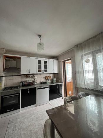 AFYON ÜÇOK EMLAKTAN MAREŞAL F ÇAKMAK MAH SATILIK 3+1 DAİRE