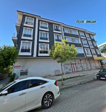 AFYON ÜÇOK EMLAKTAN SIFIR AYARINDA MERKEZDE MARULCU MAH SATILIK EŞYALI 2+0 DAİRE