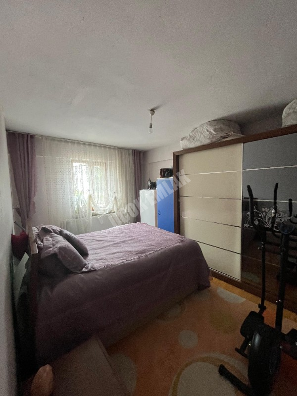 AFYON ÜÇOK EMLAKTAN MAREŞAL F ÇAKMAK MAH SATILIK 3+1 DAİRE