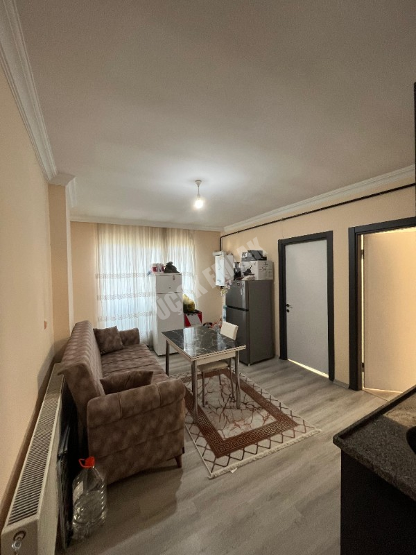 AFYON ÜÇOK EMLAKTAN SIFIR AYARINDA MERKEZDE MARULCU MAH SATILIK EŞYALI 2+0 DAİRE