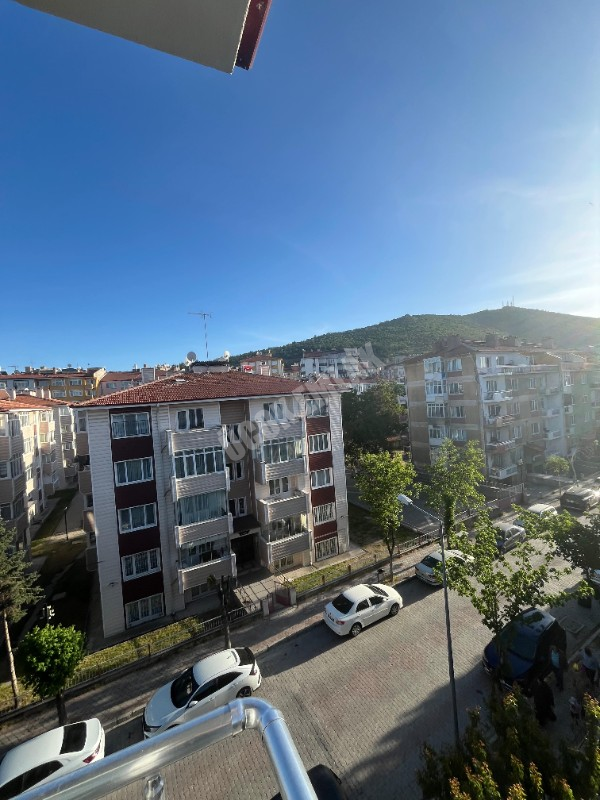 AFYON ÜÇOK EMLAKTAN SIFIR AYARINDA MERKEZDE MARULCU MAH SATILIK EŞYALI 2+0 DAİRE