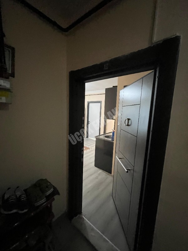 AFYON ÜÇOK EMLAKTAN SIFIR AYARINDA MERKEZDE MARULCU MAH SATILIK EŞYALI 2+0 DAİRE