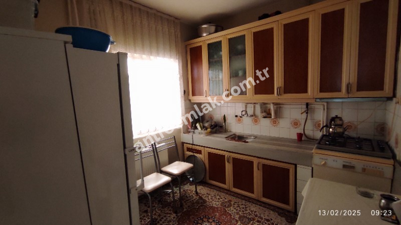 Antre Emlak'tan Satılık Uğur Mumcu Mahallesinde Doğalgazlı  2 Katlı Köşe Müstakil Ev 