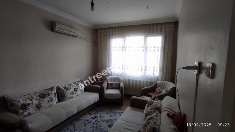 Antre Emlak'tan Satılık Uğur Mumcu Mahallesinde Doğalgazlı  2 Katlı Köşe Müstakil Ev 