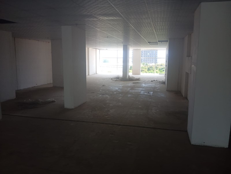 ASLAN'DAN ÇEŞMELİ DE D-400 ÜZERİ 1585 M2 ZEMİN+2 KATLI DÜKKAN