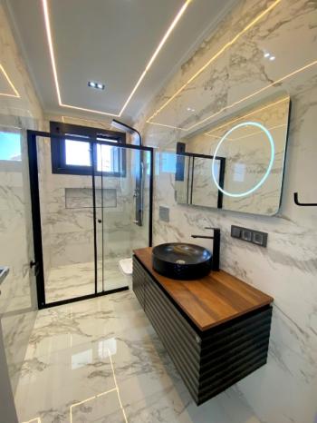 Didim'de Köşebaşı Satılık Tam Müstakil Villa