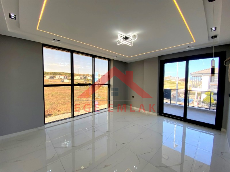 Didim'de Köşebaşı Satılık Tam Müstakil Villa