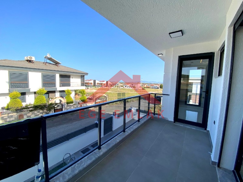 Didim'de Köşebaşı Satılık Tam Müstakil Villa