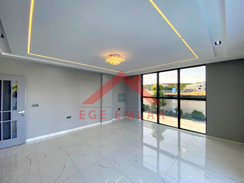 Didim'de Köşebaşı Satılık Tam Müstakil Villa