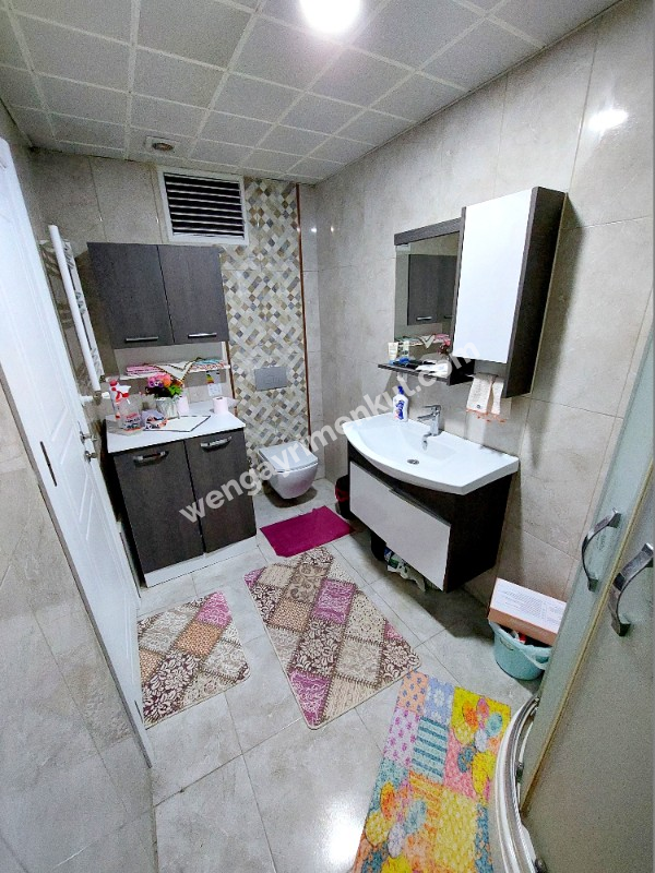 WEN BERKAN GÜLER'DEN BEYOĞLU EVLERİNDE BÜYÜK TİP 2+1 90m2 4. KAT