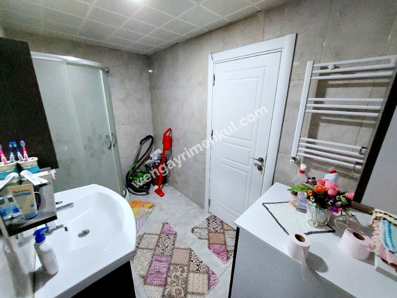 WEN BERKAN GÜLER'DEN BEYOĞLU EVLERİNDE BÜYÜK TİP 2+1 90m2 4. KAT