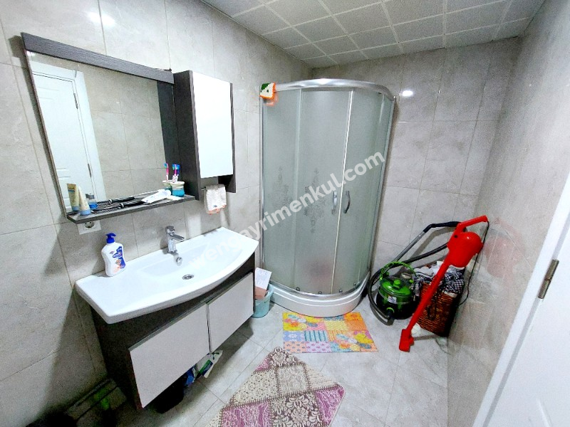 WEN BERKAN GÜLER'DEN BEYOĞLU EVLERİNDE BÜYÜK TİP 2+1 90m2 4. KAT