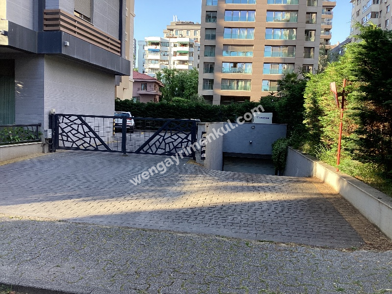 ÇİFTEHAVUZLARIN EN GÜZEL SOKAĞINDA KİRALIK 3+1