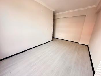 GÜVENAY - ÇORUM KALE CENGİZ TOPEL CADDESİ 3+1 ARA KAT SATILIK DAİRE