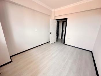 GÜVENAY - ÇORUM CENGİZ TOPEL CADDESİ KALE KARŞISI SATILIK 3+1 DAİRE