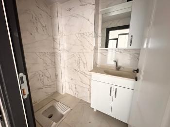 GÜVENAY - ÇORUM CENGİZ TOPEL CADDESİ KALE KARŞISI SATILIK 3+1 DAİRE